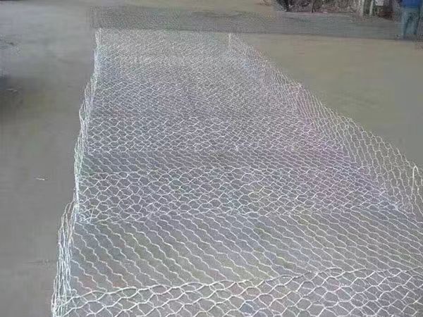 雷诺护垫